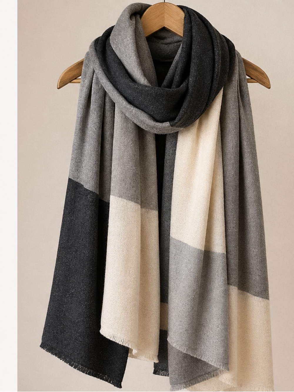 zestt Dreamsoft Travel Scarf in Light Gray color block